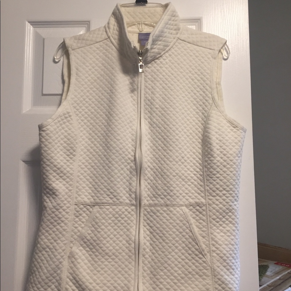 White vest